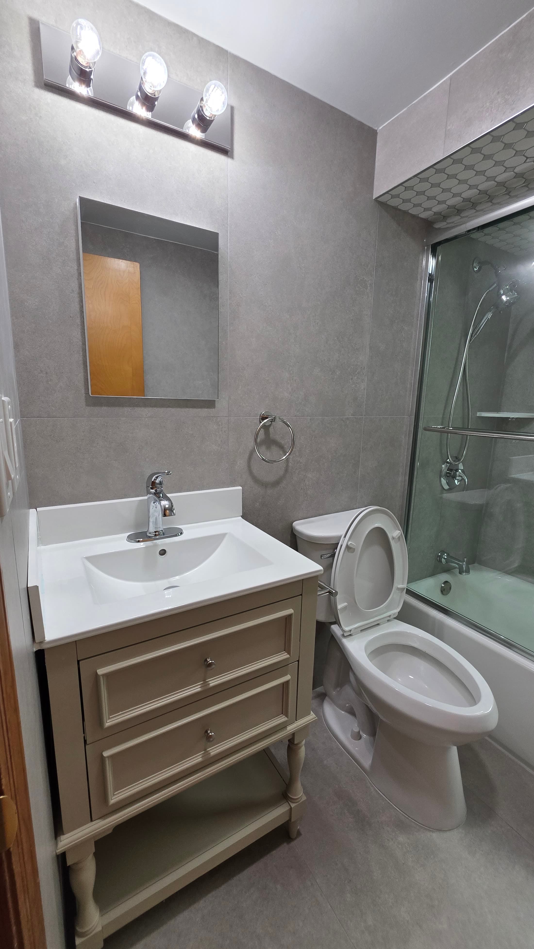 Bathrooms 24